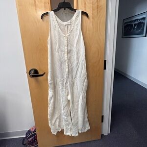 LACAUSA Cream Textured V-Neck Jumpsuit Small